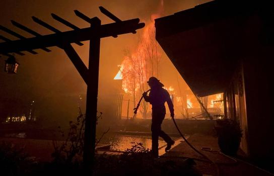 Rotary members jump into action to help Los Angeles wildfire victims