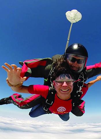 Skydivers raise thousands for polio eradication | Rotary International